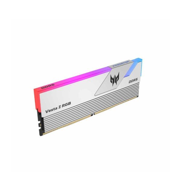 ذاكرة للتجميعات الاحترافية  PREDATOR Vesta II, سعة 32 جيجابايت DDR5, تردد 6000MHz, توقيت CL30 منخفض للاستجابة السريعة, دعم EXPO وXMP 3.0, إضاءة ARGB - فضي