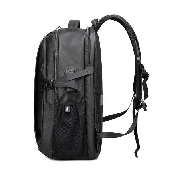 حقيبة الظهر ARCTIC HUNTER B00388, تصميم خفيف الوزن مع ظهر قابل للتهوية, مخصصة لحمل لابتوب حتى 15.6 بوصة, مصنوعة من البوليستر, جيب خلفي مضاد للسرقة - أسود