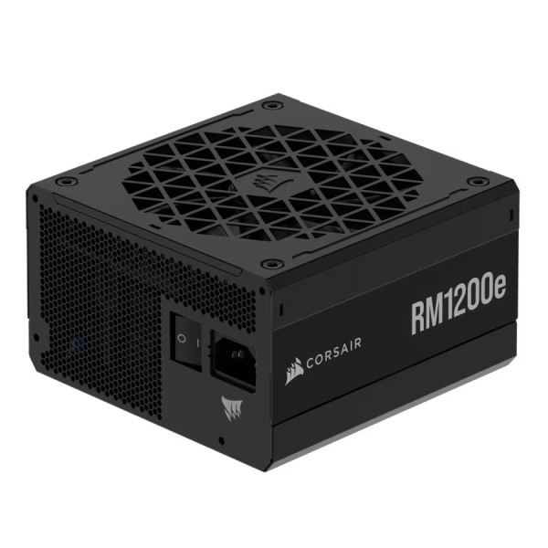 مزود طاقة Corsair RM1200e بقدرة 1200 واط خرج طاقة مستمر، مع وضع Zero RPM للتشغيل الصامت، تصميم Fully Mo قابل للفصل بالكامل، متوافق مع معيار ATX 3.1 – اسود
