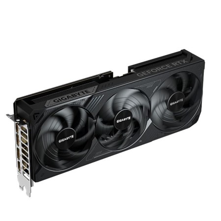 كرت شاشة احترافي RTX 5080 WINDFORCE SFF, ذاكرة 16GB GDDR7, تبريد ثلاثي المراوح, اصدار مكسور السرعة OC, يدعم تقنيات  Ray Tracing وDLSS 4 وNVIDIA Reflex - أسود