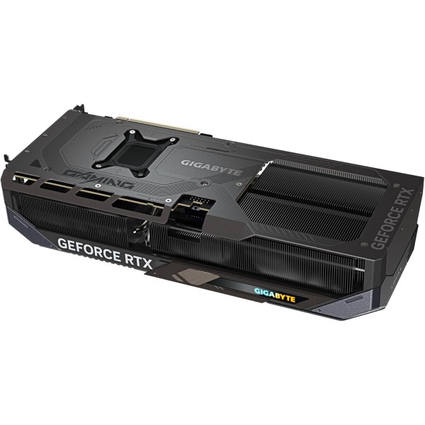 بطاقة رسومية RTX 5070 Ti من جيجابايت, ذاكرة 16GB GDDR7 مع واجهة 256 بت, مكسور السرعة OC, دعم تقنيات تتبع الأشعة و DLSS 4 - أسود