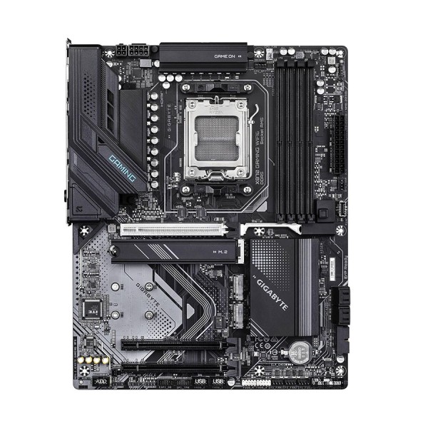 لوحة أم احترافية GIGABYTE X870 GAMING WIFI 6, مقاس ATX, تدهم معالجات AMD AM5 , وايفاي 6, بلوتوث 5.3, تدعم منافذ PCIe 5.0 - أسود