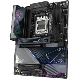 مذربورد جيجابايت أوروس ماستر X870E - واي فاي 7 - سوكيت AM5 - رام DDR5