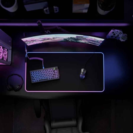 ماوس باد قيمنق جلوريوس GMP 2 GLED RGB مقاس XXL - أبعاد 915 × 460 × 4mm - أسود