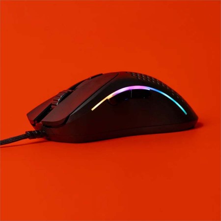 ماوس قيمنق جلوريوس Model D 2 RGB سلكي - دقة 26,000 DPI - تردد 1000Hz - وزن 58g ماوس قيمنق جلوريوس Model D 2 RGB سلكي - دقة 26,000 DPI - تردد 1000Hz - وزن 58g