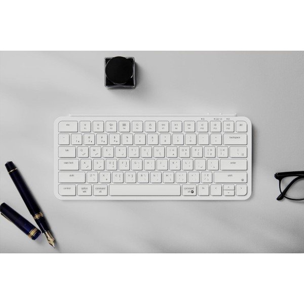 لوحة مفاتيح لاسلكية Keychron B1 Pro, اتصال متعدد عبر Bluetooth 5.2 و 2.4GHz وUSB-C,  بطارية بسعة 800mAh, تصميم 75% مضغوط - عاجي أبيض