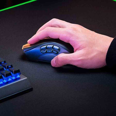 ماوس قيمنق ريزر ناجا في 2 برو لاسلكي - دقة 30 ألف نقطة - 22 وظيفة تحكم - أسود ماوس قيمنق ريزر ناجا في 2 برو لاسلكي - دقة 30 ألف نقطة - 22 وظيفة تحكم - أسود