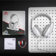 سماعة الألعاب REDRAGON H211W-RGB CRONUS بإضاءة RGB وتصميم أنيق باللون الأبيض – صوت ستيريو وميكروفون معزول