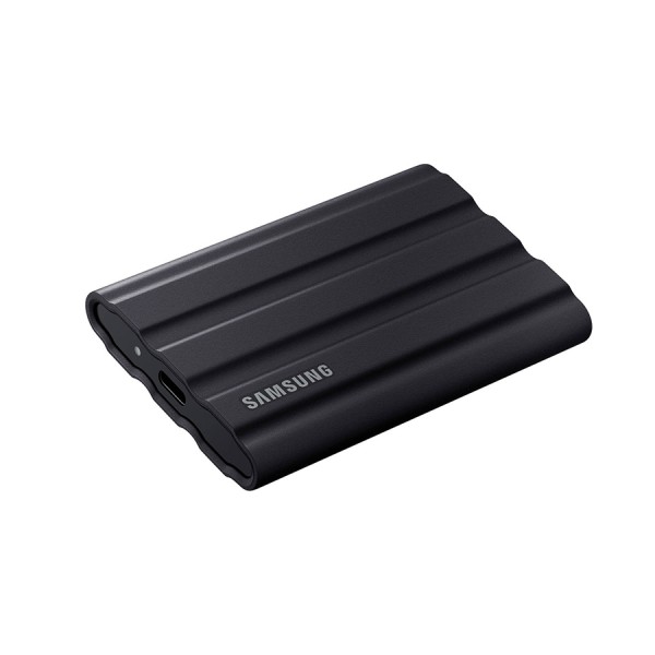 وحدة تخزين خارجية Samsung T7 Shield, بسعة 2 تيرابايت, سرعة قراءة تصل إلى 1050 مب/ثا, تصميم متين مع مقاومة الماء والغبار بمعيار IP65, مقاوم للصدمات - أسود