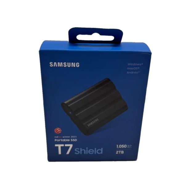 وحدة تخزين خارجية Samsung T7 Shield, بسعة 2 تيرابايت, سرعة قراءة تصل إلى 1050 مب/ثا, تصميم متين مع مقاومة الماء والغبار بمعيار IP65, مقاوم للصدمات - أسود