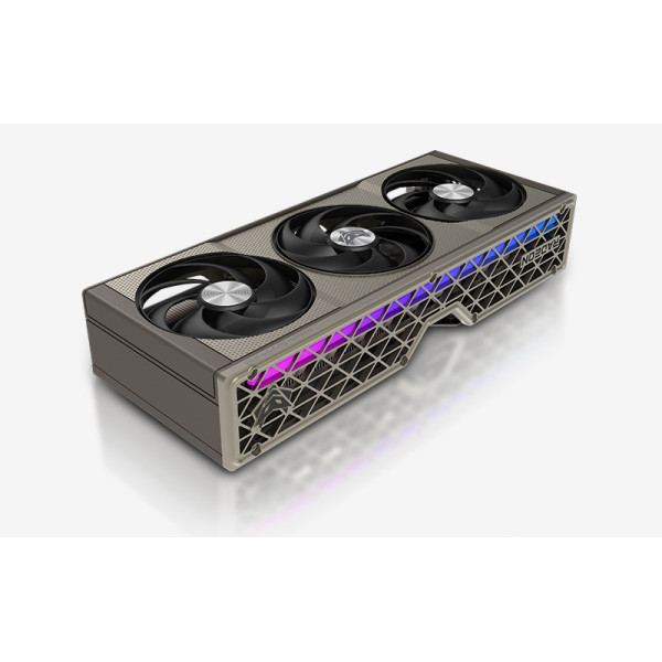 كرت شاشة SAPPHIRE NITRO+ Radeon RX 9060 XT 16GB GDDR6 ثلاثي المراوح – أبيض/أسود