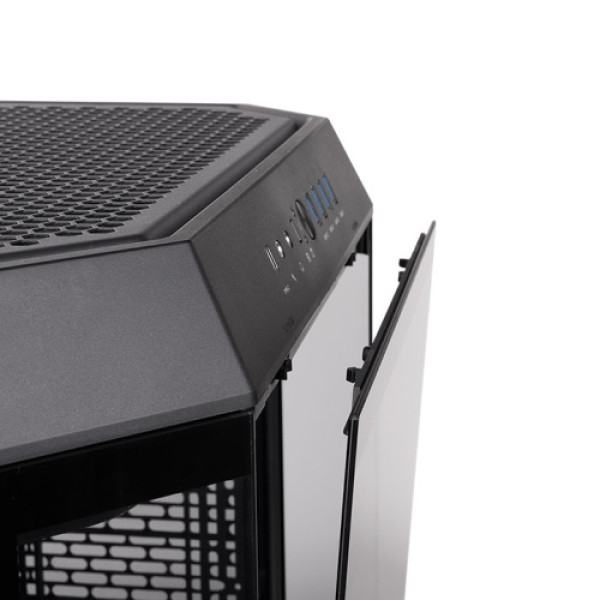 ثيرمالتيك The Tower 600 – صندوق كمبيوتر - أسود ثيرمالتيك The Tower 600 – صندوق كمبيوتر - أسود
