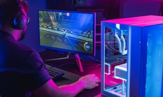 كيف تختار التجميعة الاحترافية المناسبة لميزانيتك؟ دليل شامل