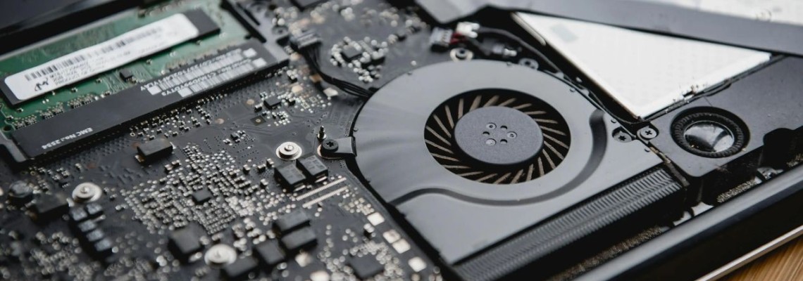 ارتفاع صوت مروحة اللاب توب: الأسباب وطريقة الحل السريعة