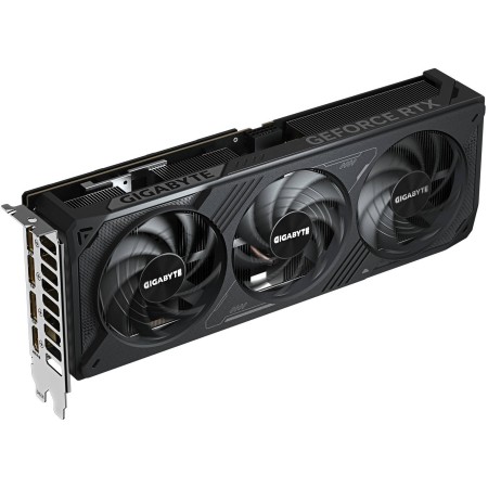 كرت شاشة GIGABYTE WINDFORCE RTX 5070, ذاكرة 12GB GDDR7, نظام تبريد ثلاثي المراوح, اصدار مكسور السرعة OC, واجهة PCIe 5.0, دعم تقنيات NVIDIA RTX الحديثة - أسود